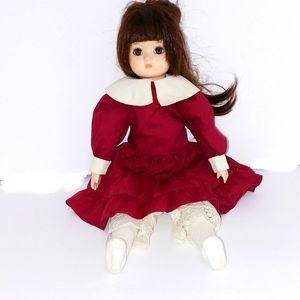 70's (?) Collectable Doll